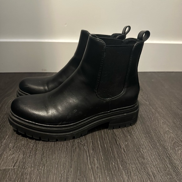 Steve Madden leather boots - Picture 2 of 2